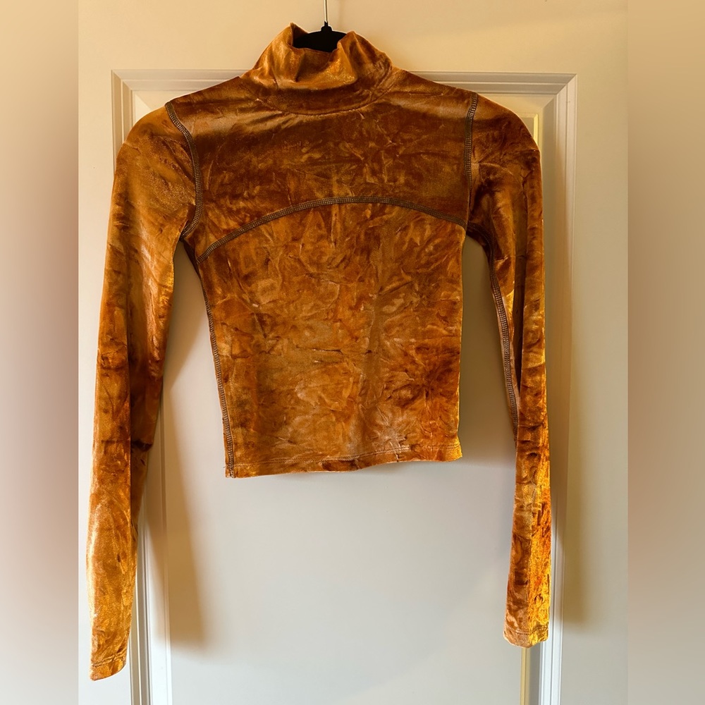 XS Wilfred free orange velvet long sleeve shirt